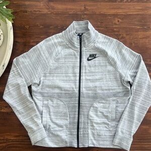 Nike Women's Heather Gray Lightweight Jacket